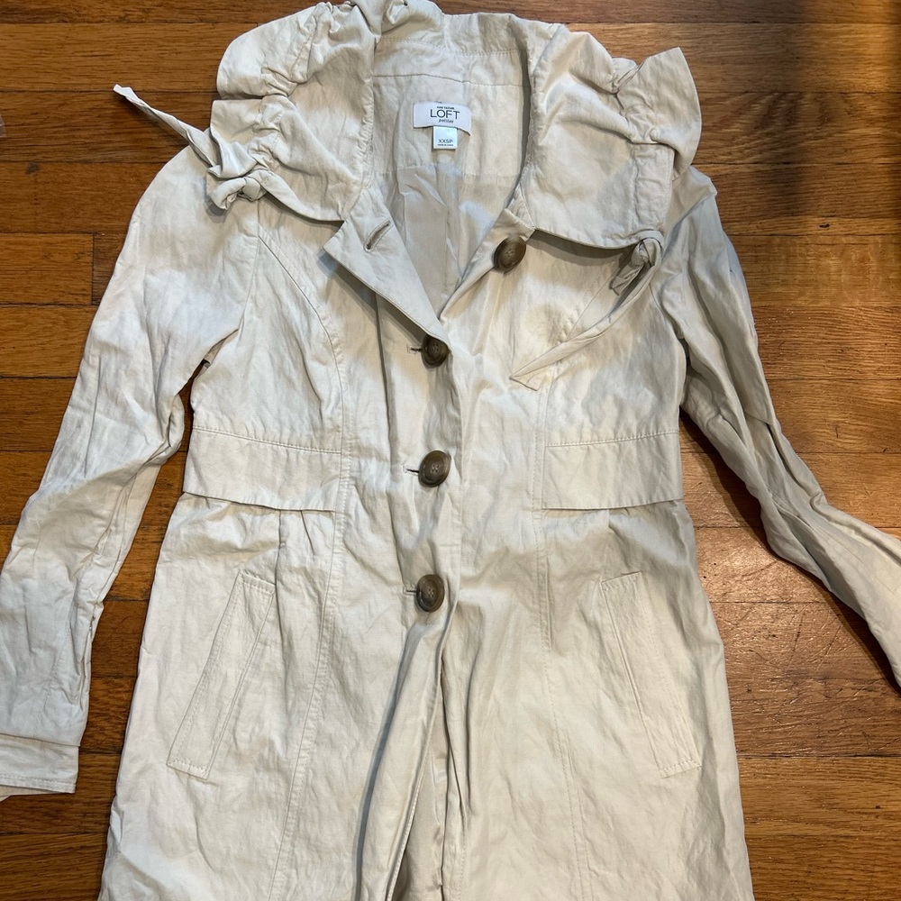 LOFT Women's Beige Trench Coat